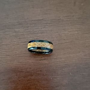 Whiskey barrel ring